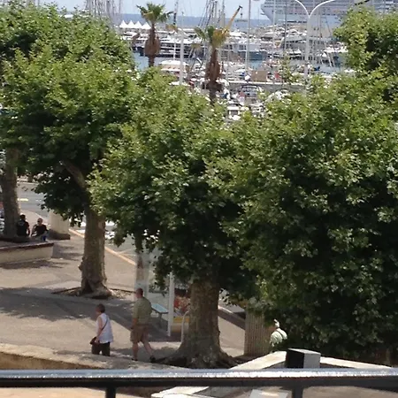 Palais Gothique Cannes